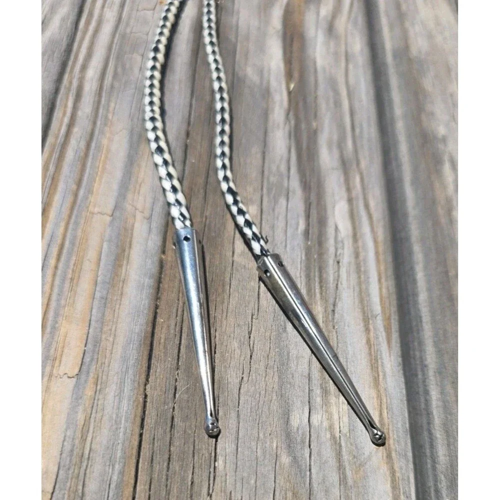 Vintage Western 3-D Cowboy Rodeo Rider BOLO Tie Etched Silver Tone Octagon Shape